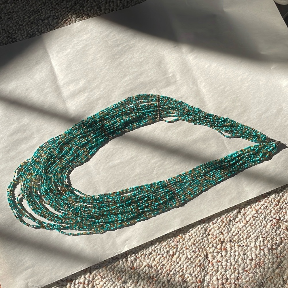 Turquoise beaded necklace